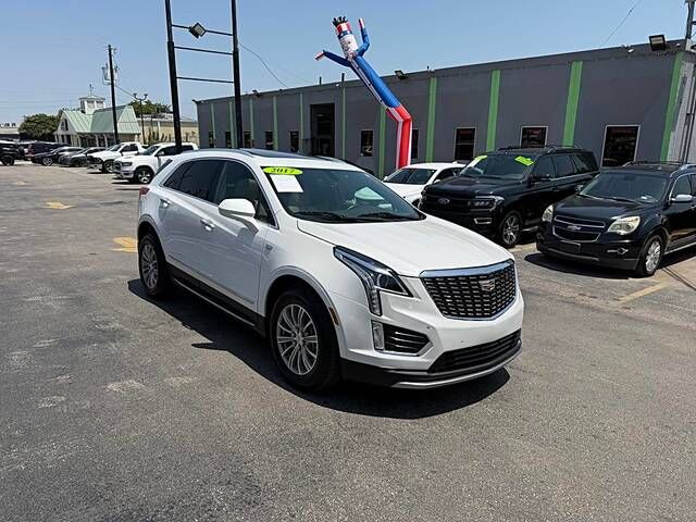 2017 CADILLAC XT5