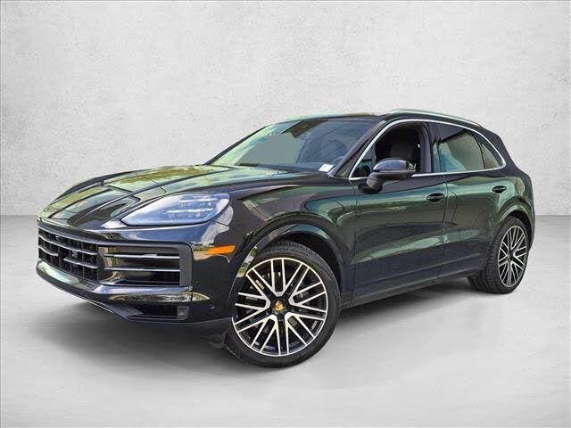 2025 PORSCHE Cayenne