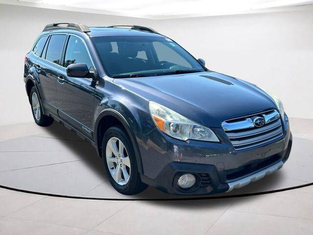 2014 SUBARU Outback