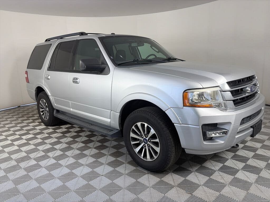 2017 FORD Expedition