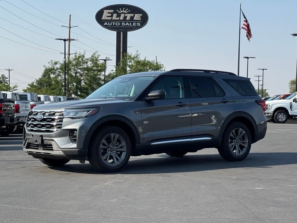 2025 FORD Explorer