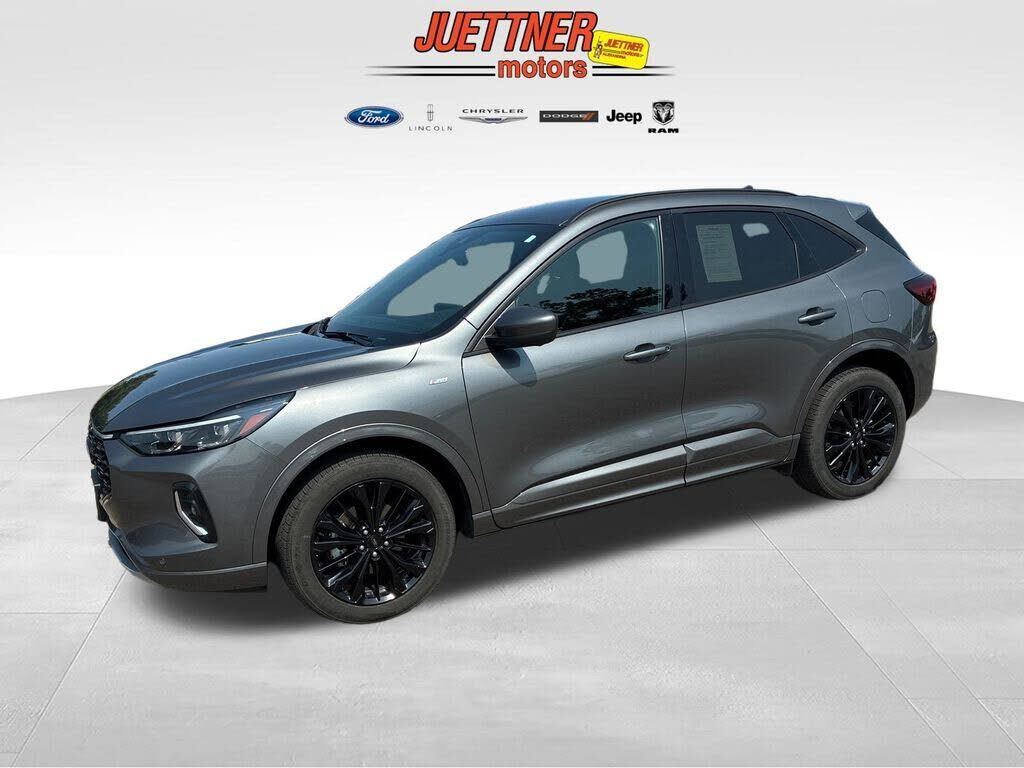 2023 FORD Escape