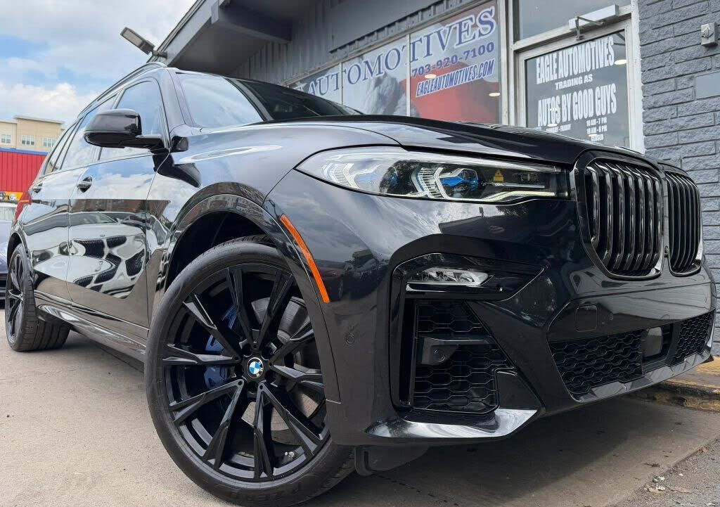 2022 BMW X7