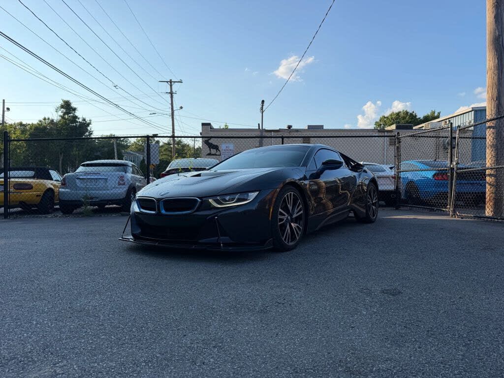 2016 BMW i8