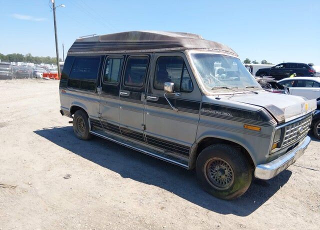 1989 FORD E-150
