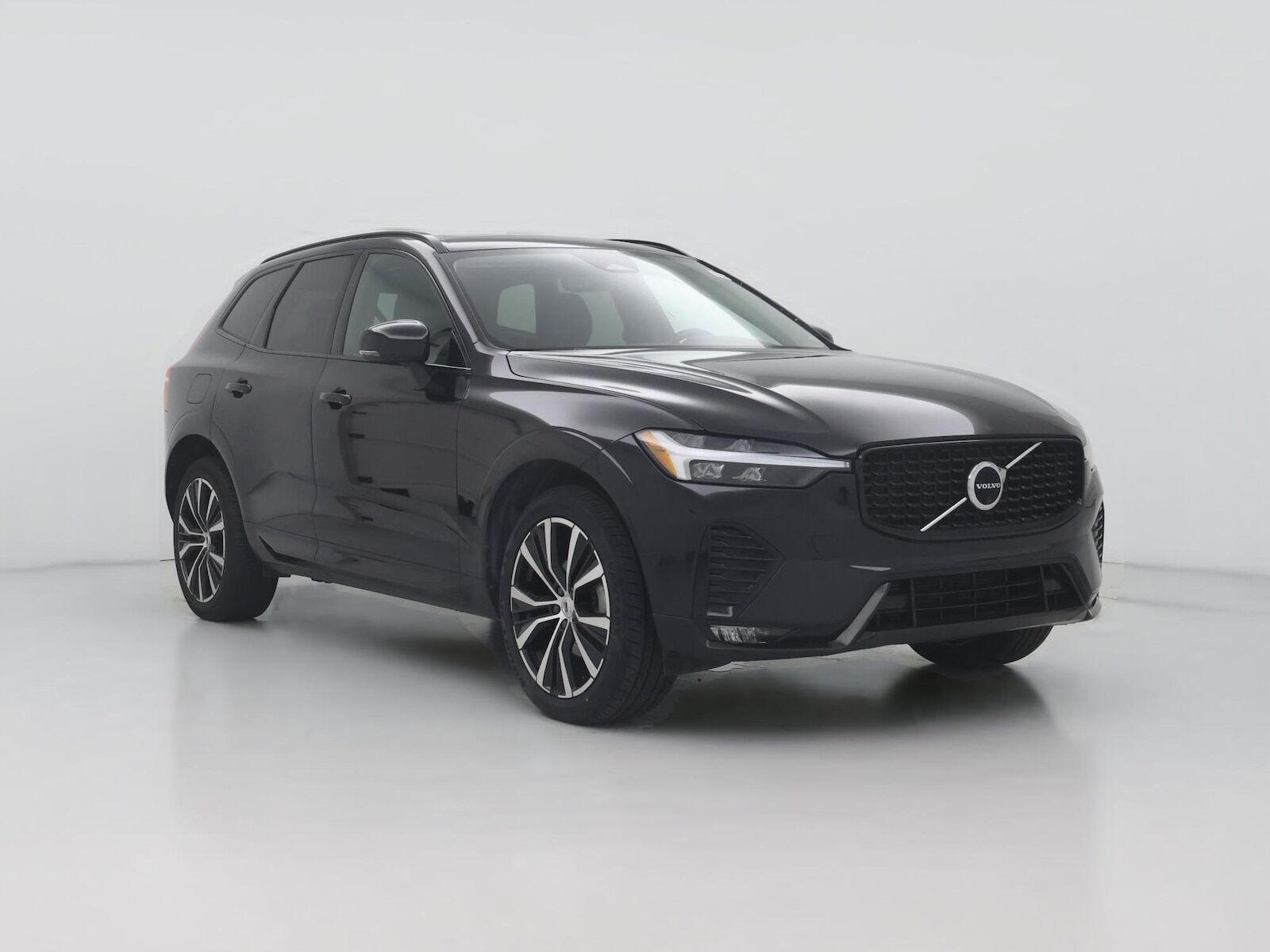 2023 VOLVO XC60