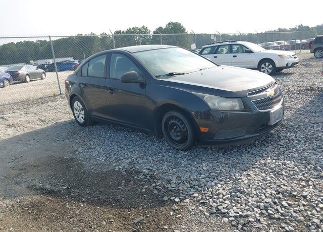 2013 CHEVROLET Cruze