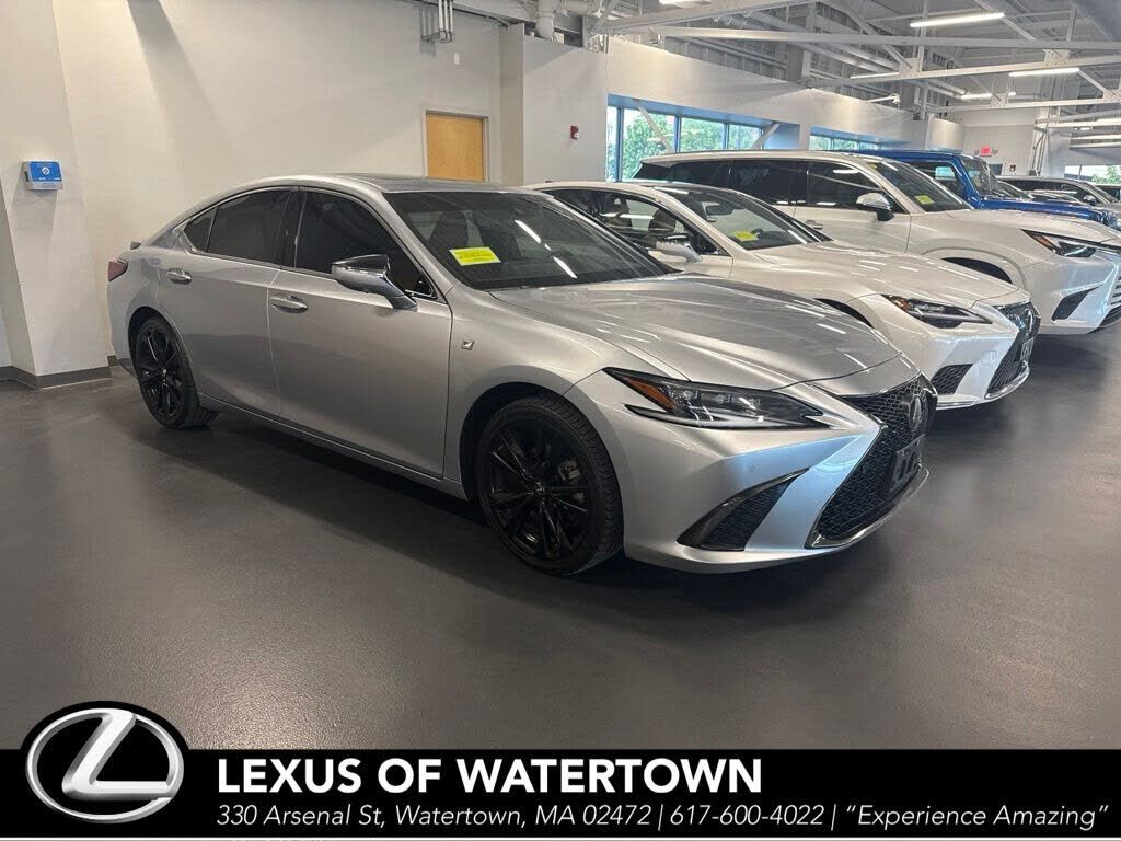 2024 LEXUS ES
