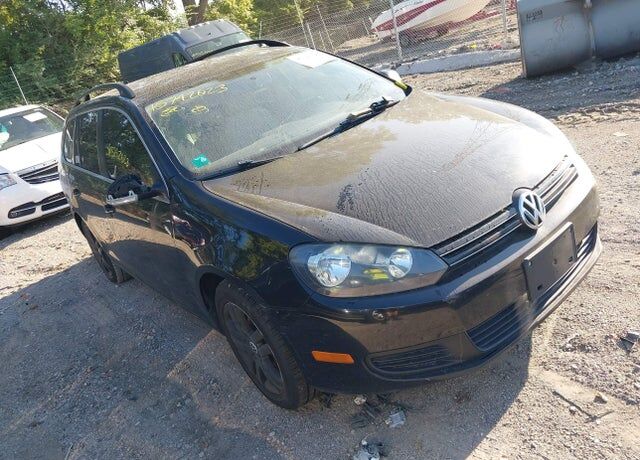 2012 VOLKSWAGEN Jetta SportWagen