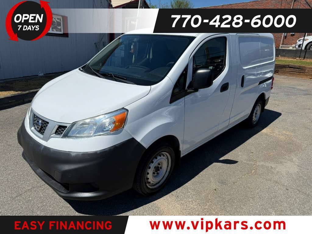 2017 NISSAN NV200