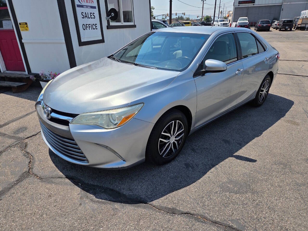 2015 TOYOTA Camry