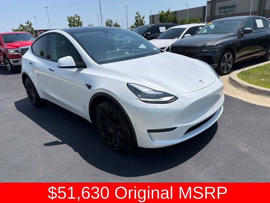 2023 TESLA Model Y
