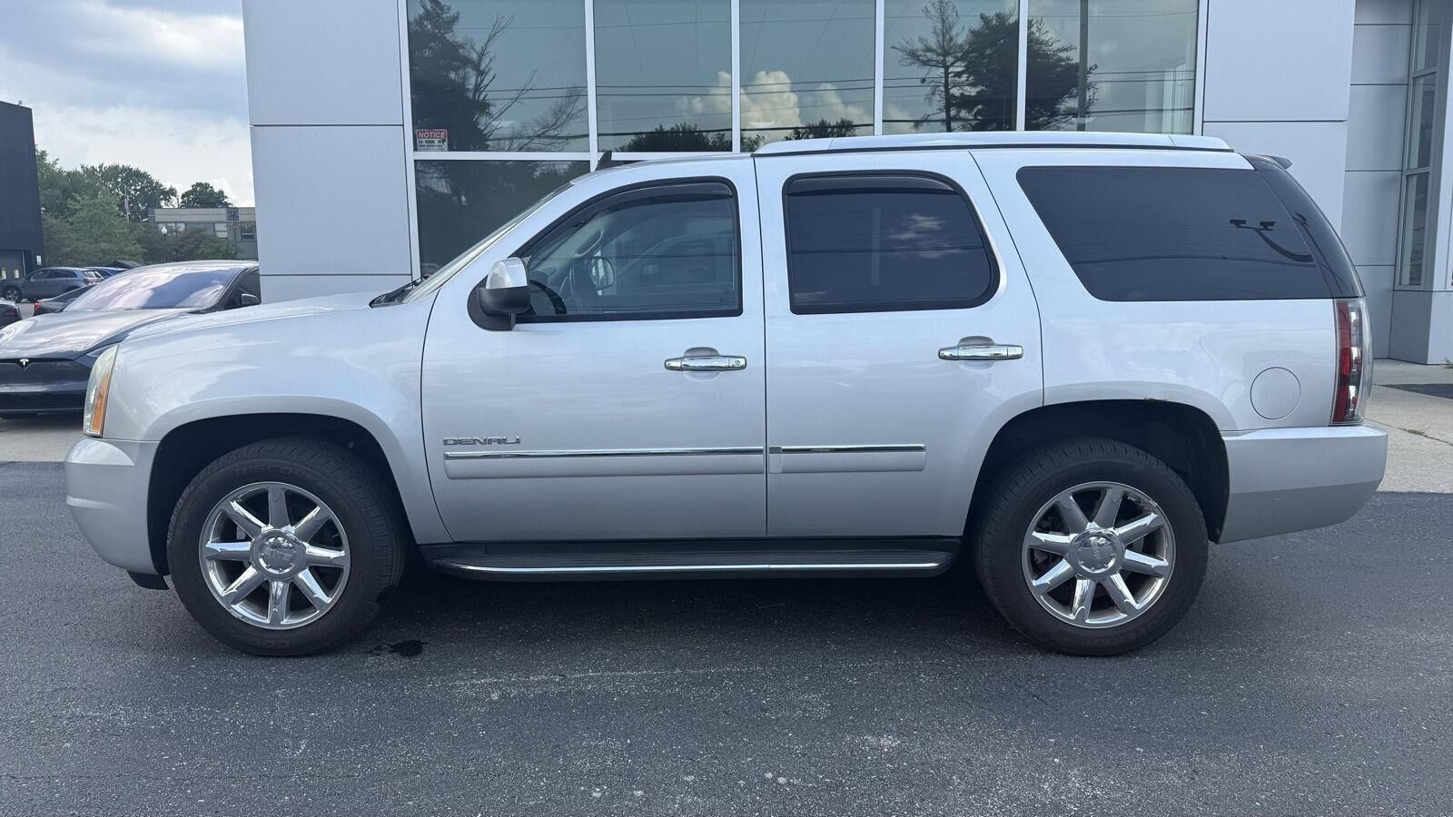 2011 GMC Yukon