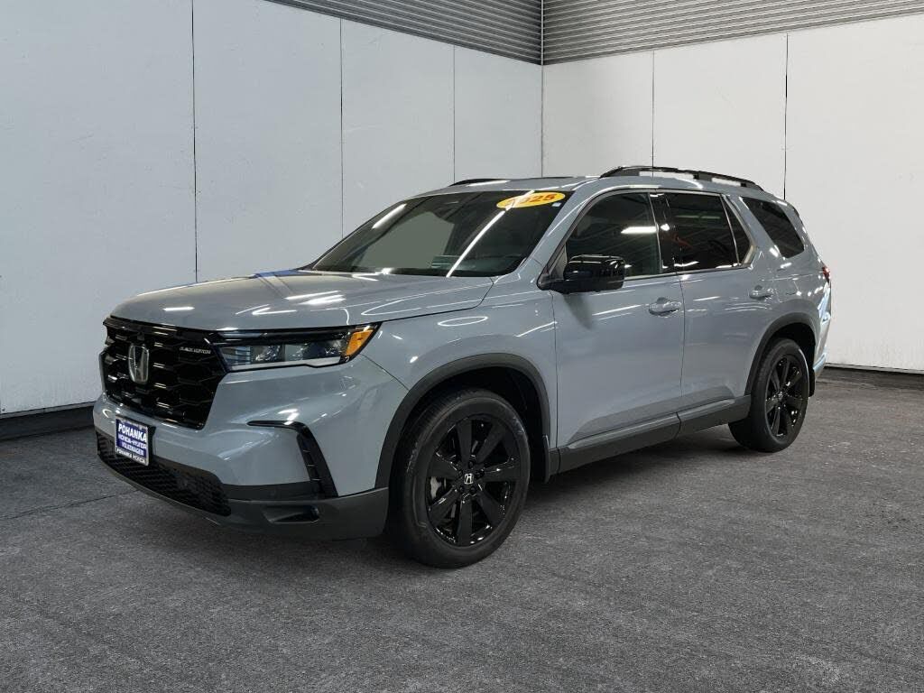 2025 HONDA Pilot