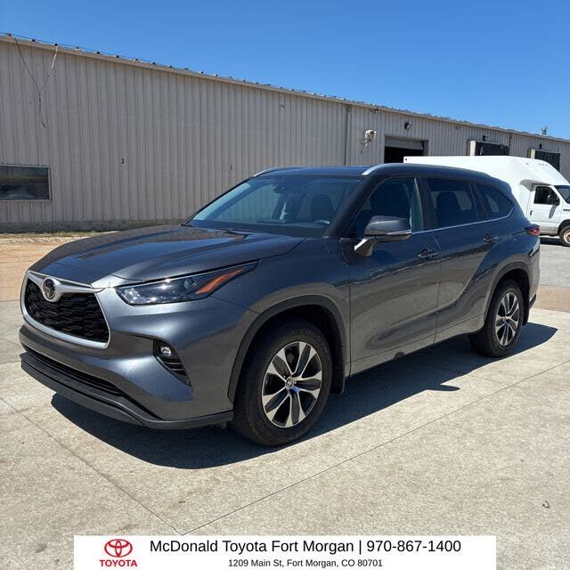 2023 TOYOTA Highlander