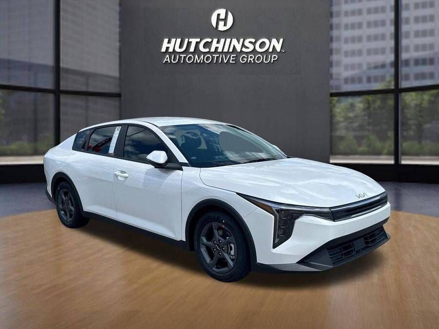 2026 KIA K4