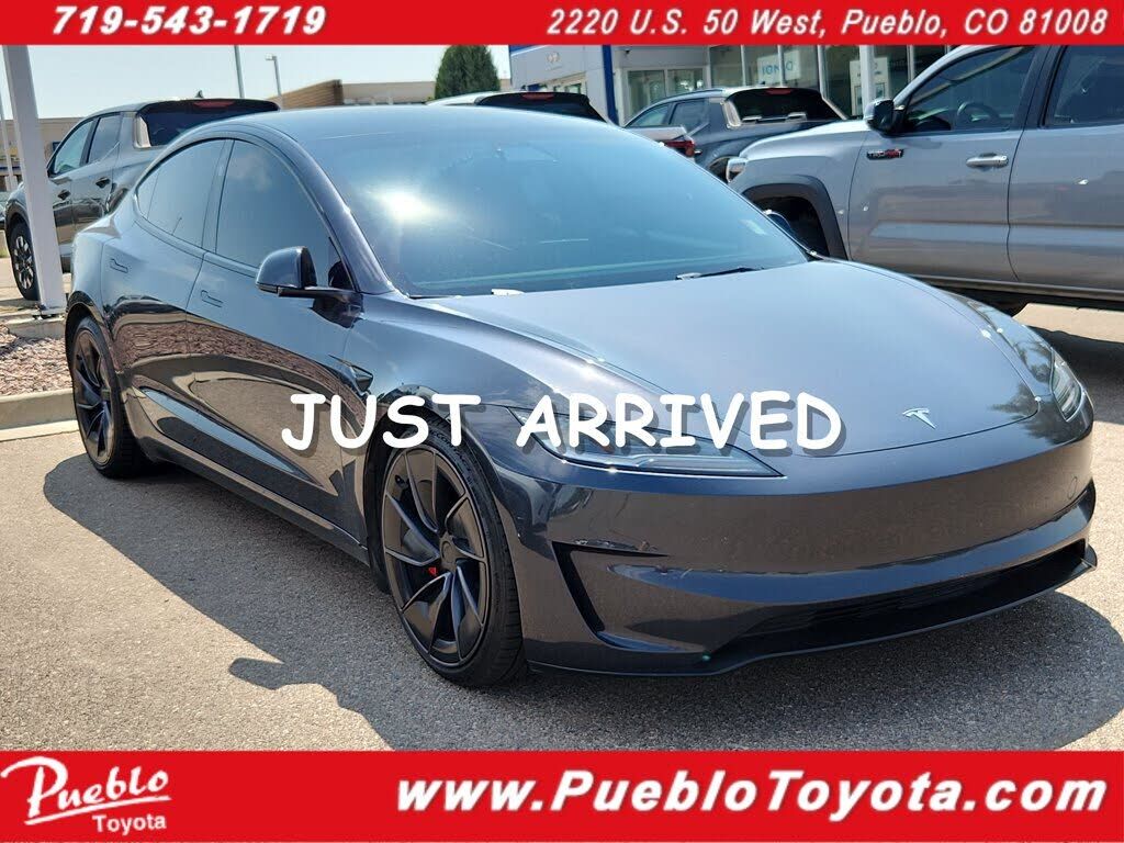 2024 TESLA Model 3