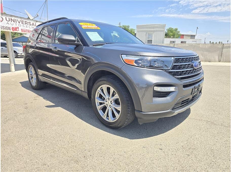 2020 FORD Explorer