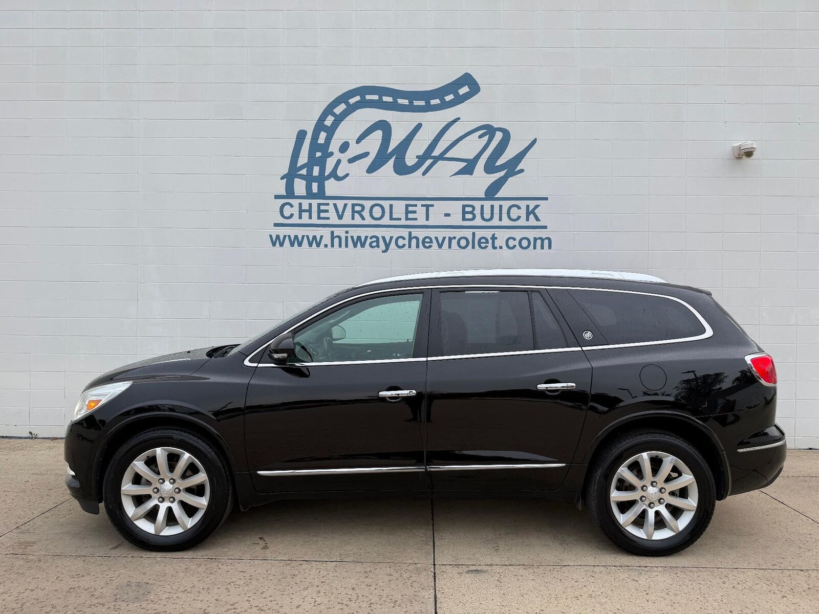 2017 BUICK Enclave
