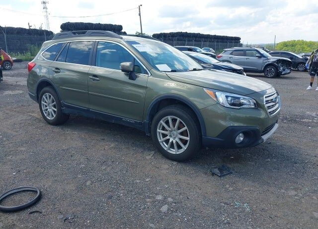 2017 SUBARU Outback