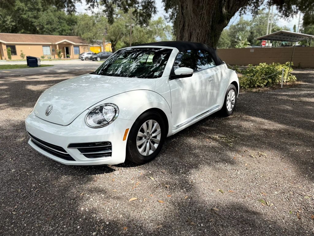 2017 VOLKSWAGEN Beetle
