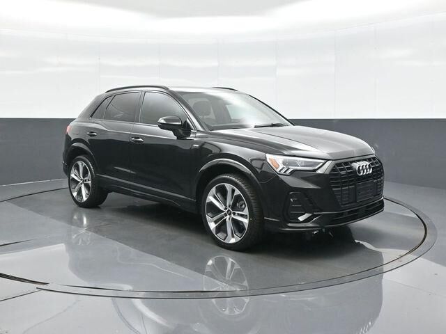 2022 AUDI Q3