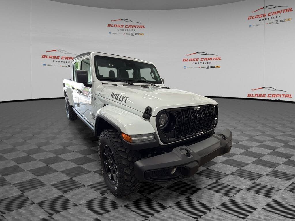 2025 JEEP Gladiator