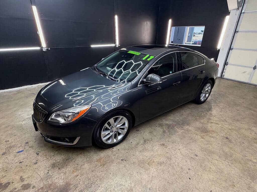 2017 BUICK Regal