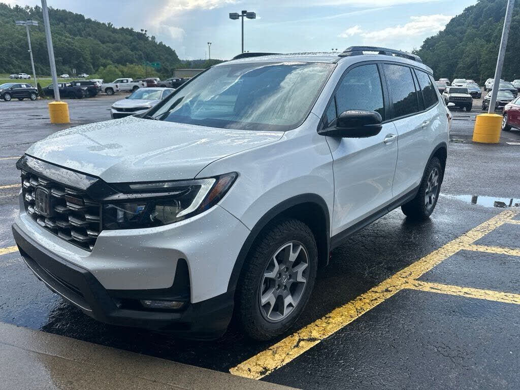 2023 HONDA Passport