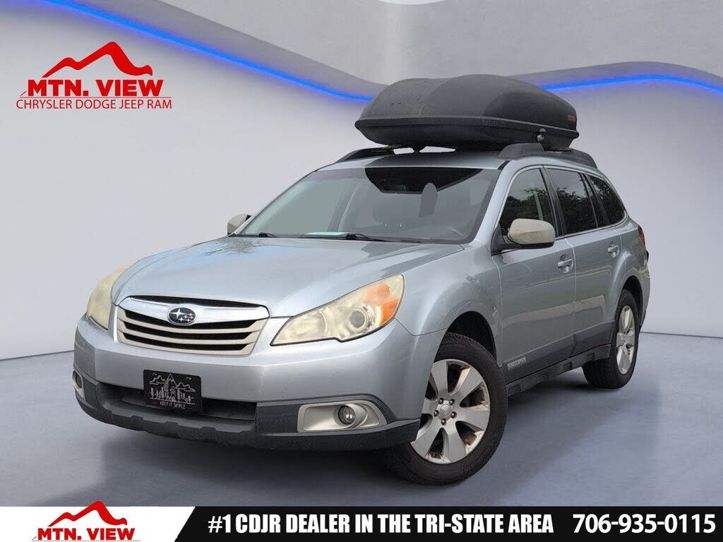 2012 SUBARU Outback