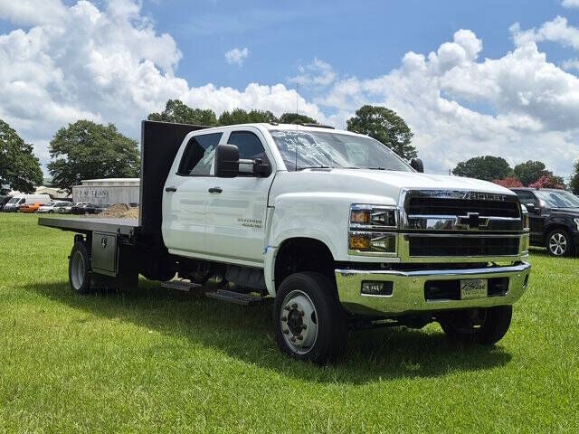 2023 GMC Silverado Medium Duty