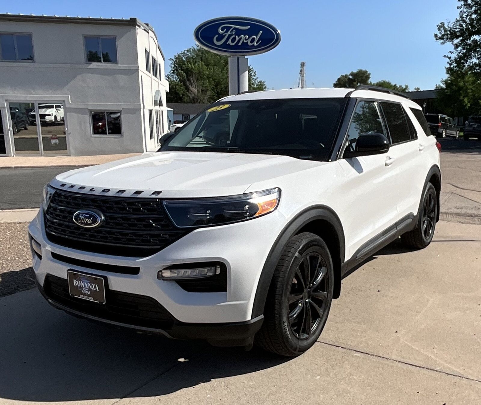2023 FORD Explorer