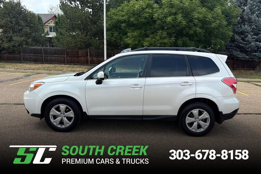 2015 SUBARU Forester