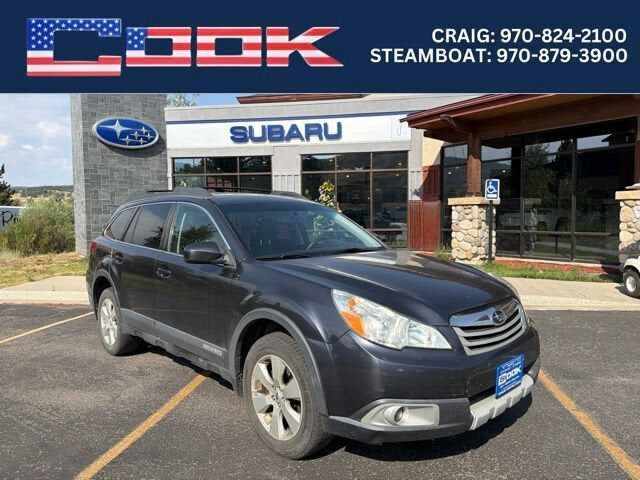 2011 SUBARU Outback