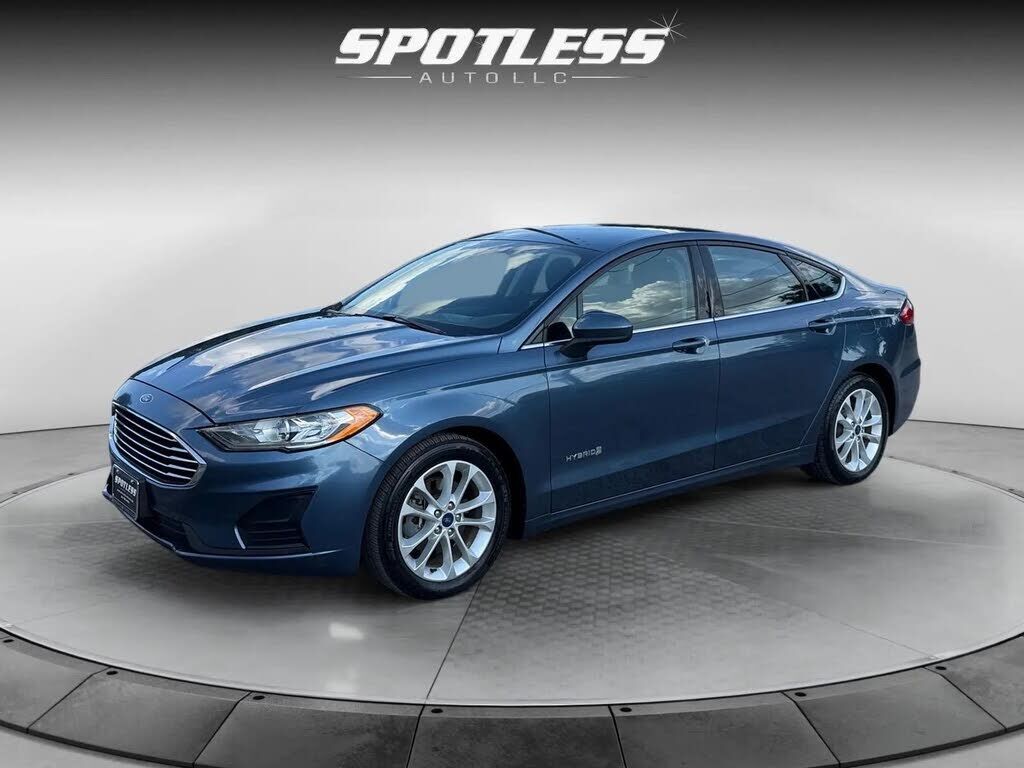 2019 FORD Fusion
