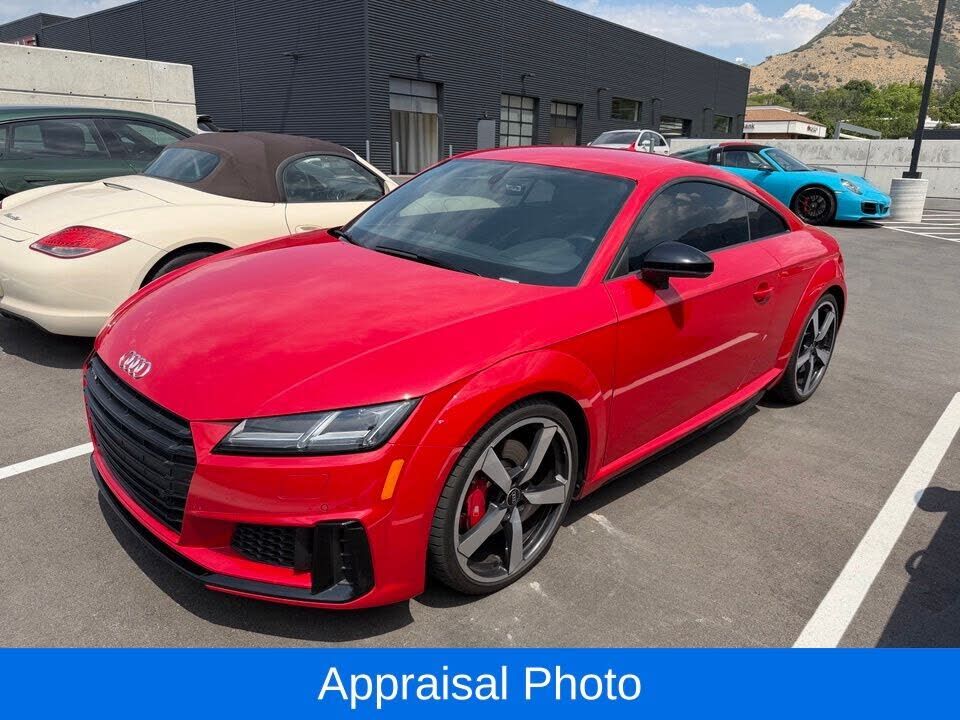 2022 AUDI TTS