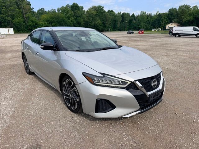 2023 NISSAN Maxima