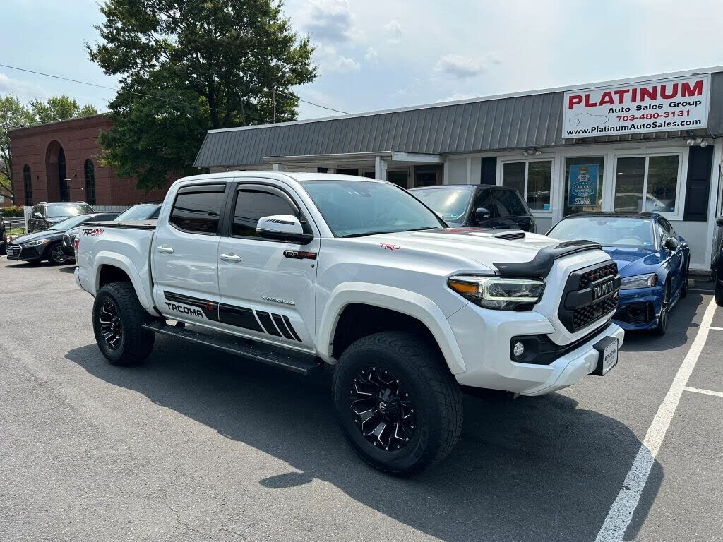 2023 TOYOTA Tacoma