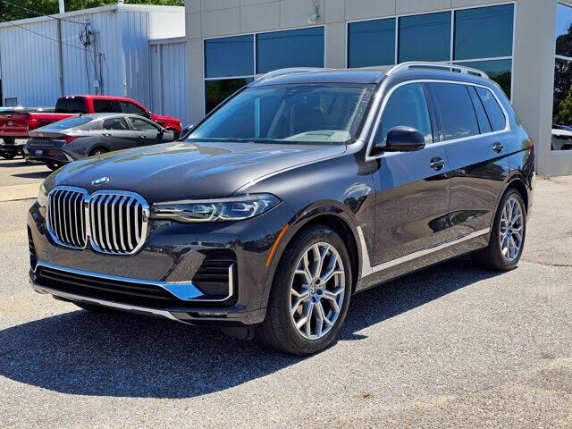 2022 BMW X7