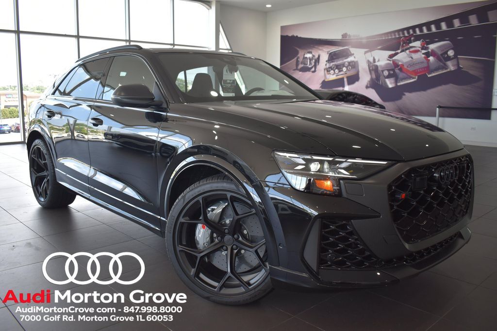2026 AUDI RS Q8