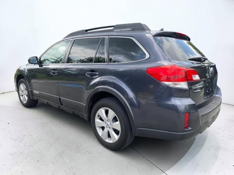 2012 SUBARU Outback