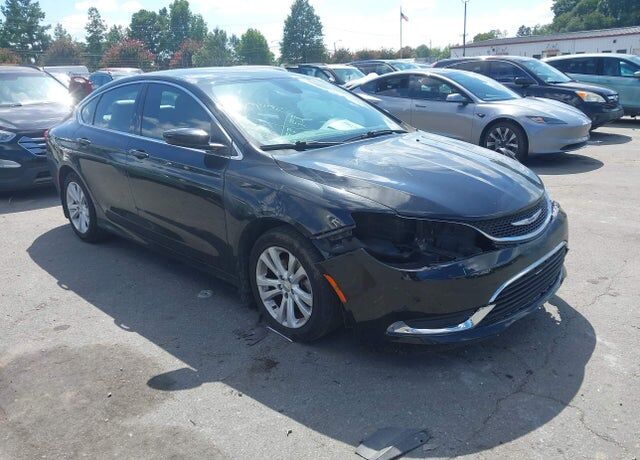 2017 CHRYSLER 200