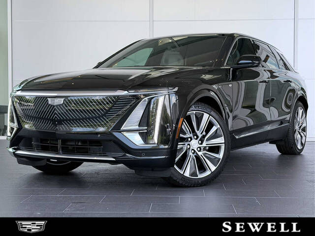 2025 CADILLAC Lyriq