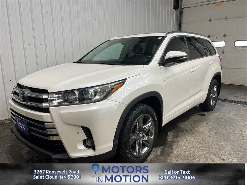 2019 TOYOTA Highlander