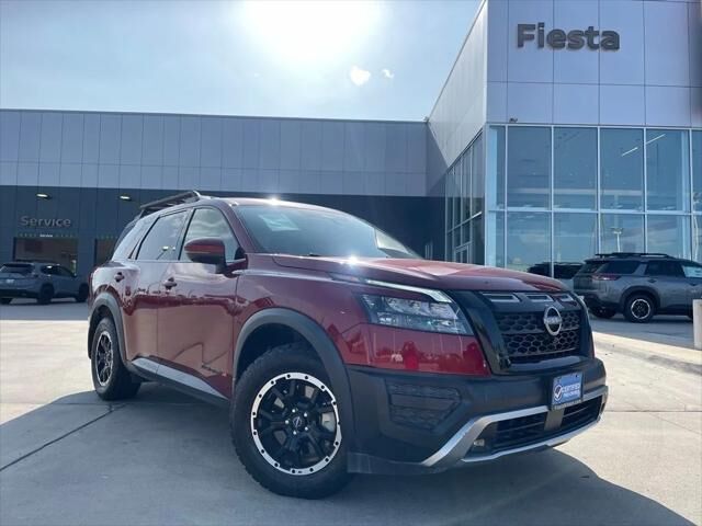 2024 NISSAN Pathfinder