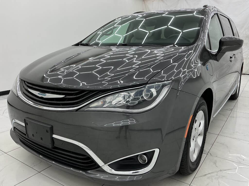 2018 CHRYSLER Pacifica
