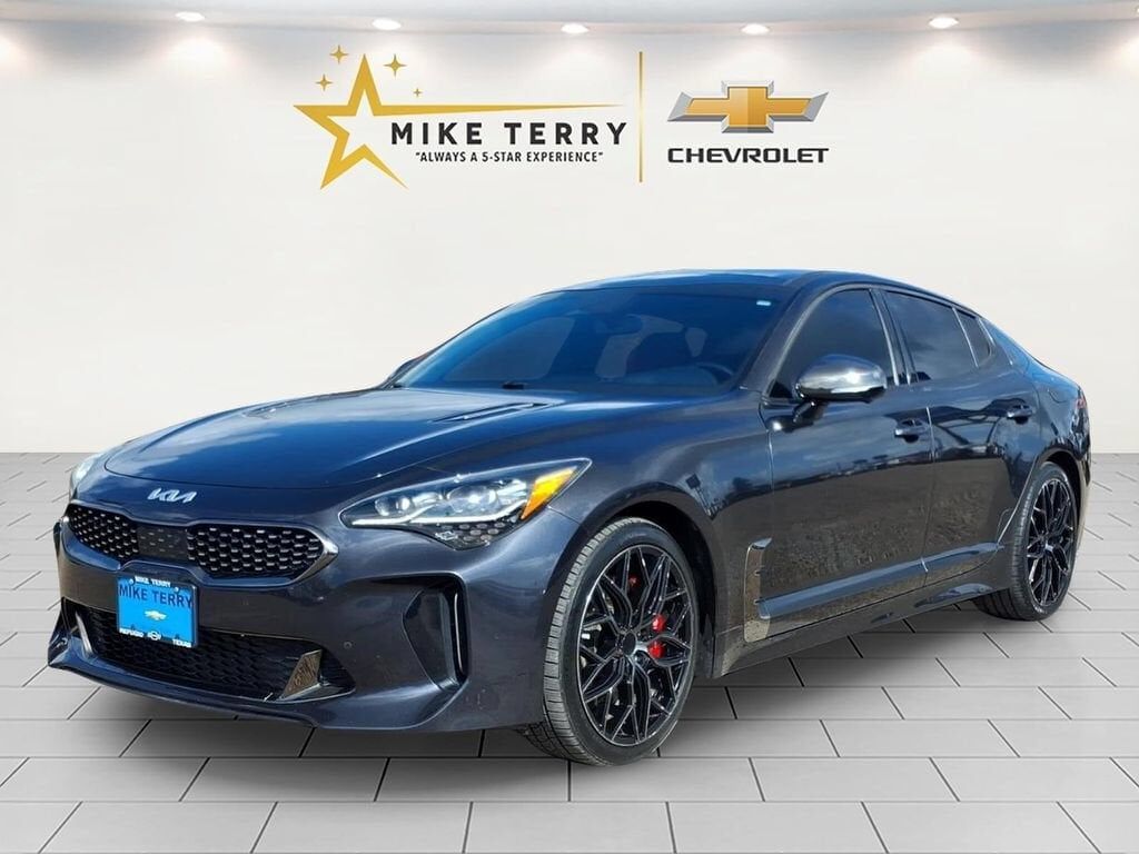 2022 KIA Stinger