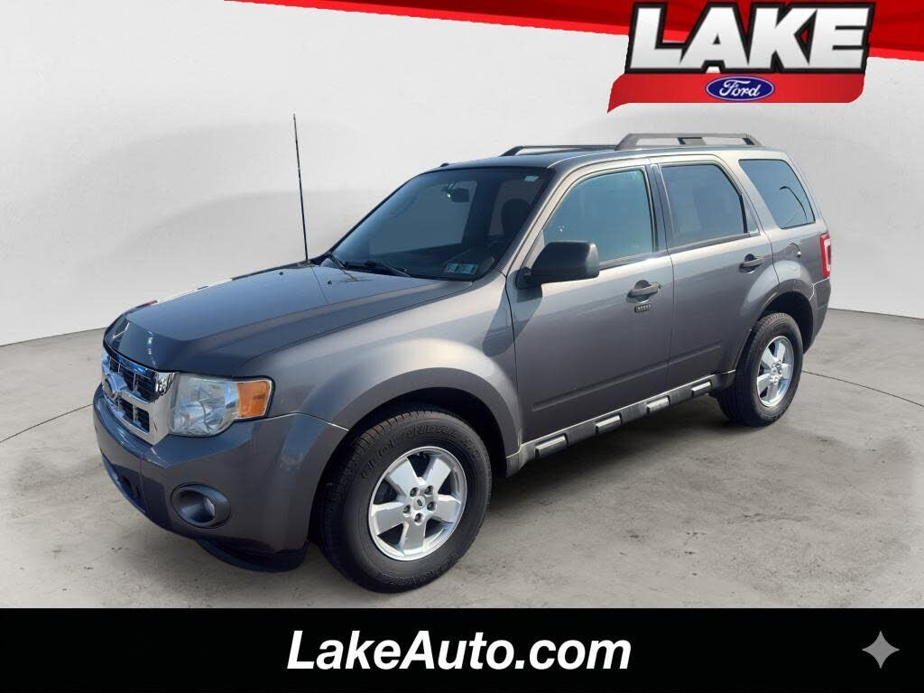 2011 FORD Escape
