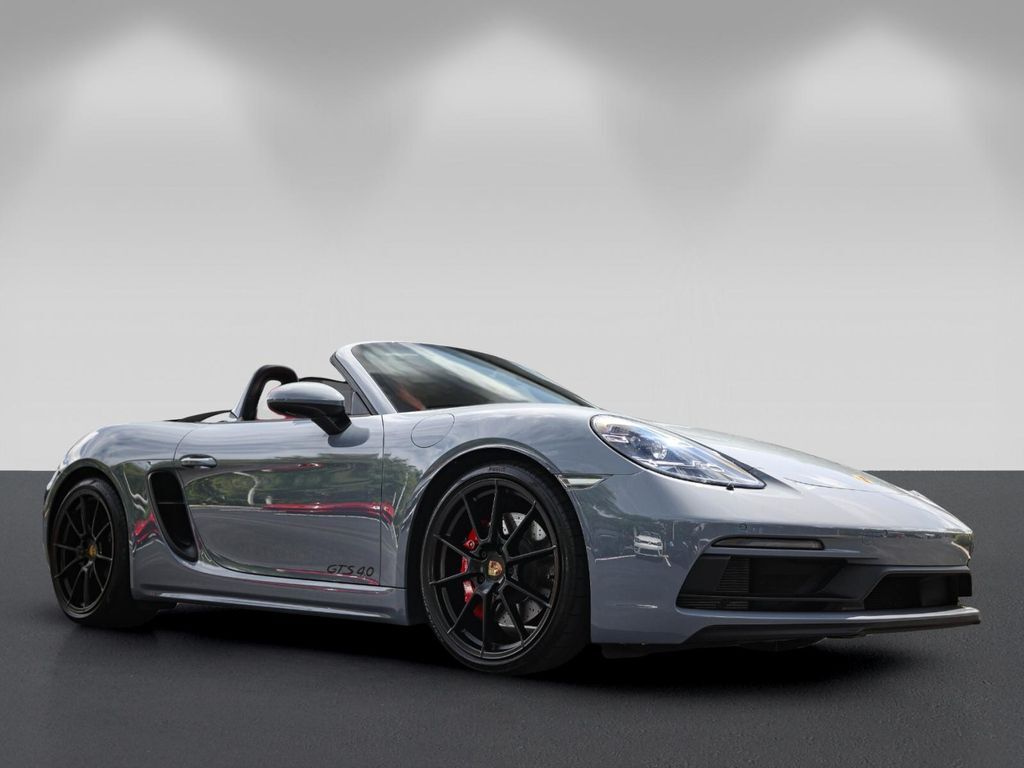 2023 PORSCHE 718