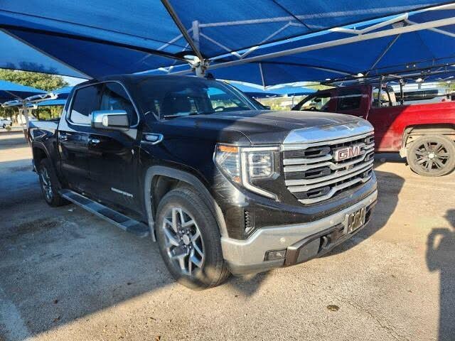 2023 GMC Sierra